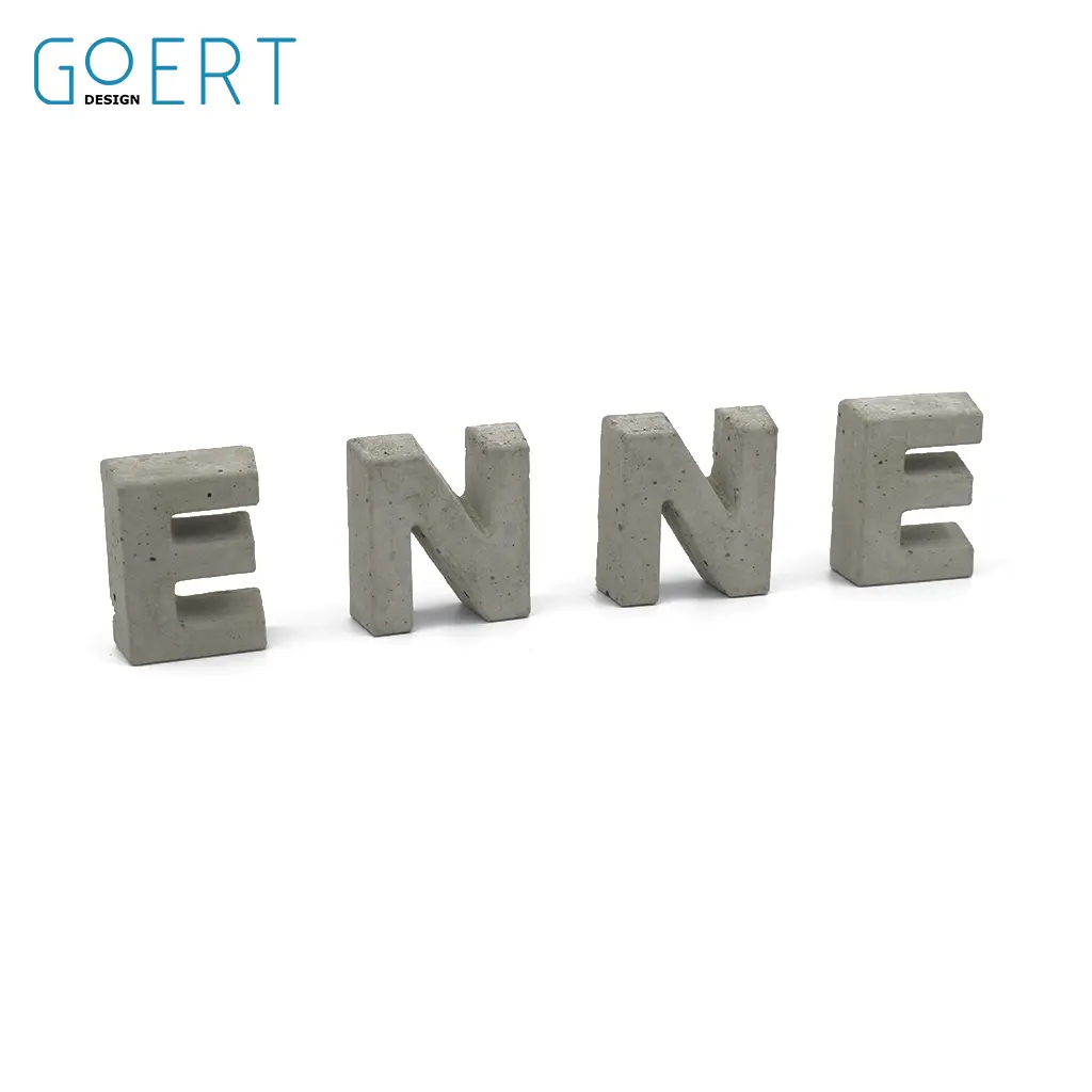 [400110] ENNE - Betonnen letters